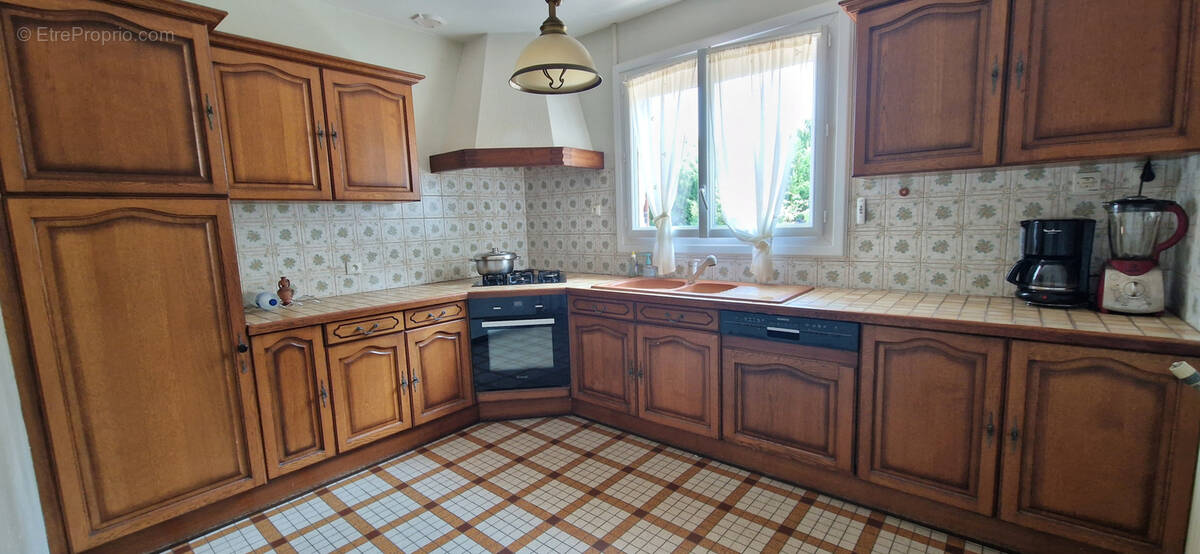 Maison à BERNOS-BEAULAC