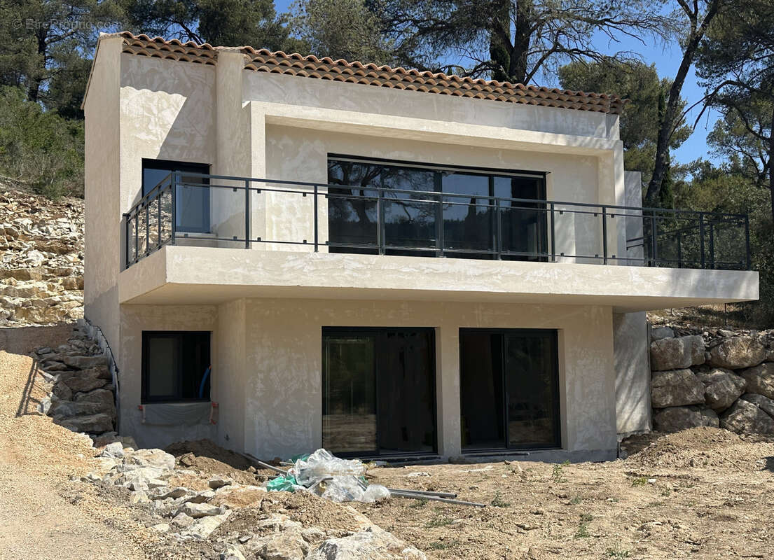 Maison à ROQUEFORT-LA-BEDOULE