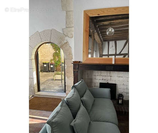 Maison à SAINT-BRIS-LE-VINEUX