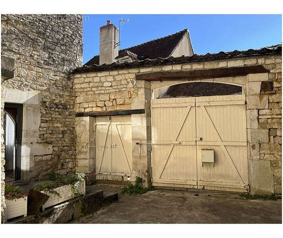 Maison à SAINT-BRIS-LE-VINEUX