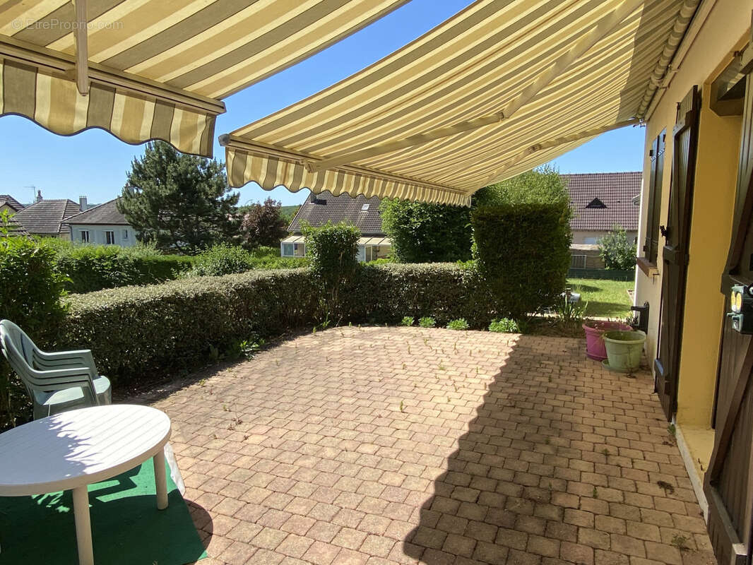 Maison à SAINT-GEORGES-SUR-BAULCHE