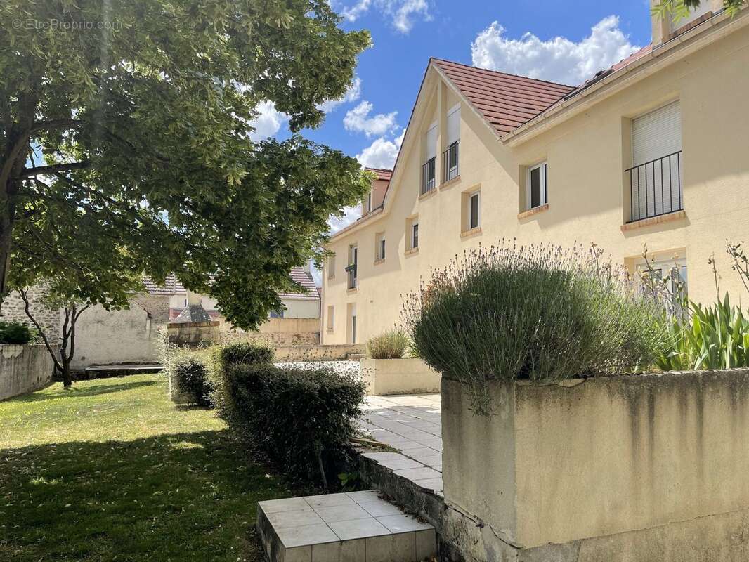 Appartement à GOMETZ-LA-VILLE