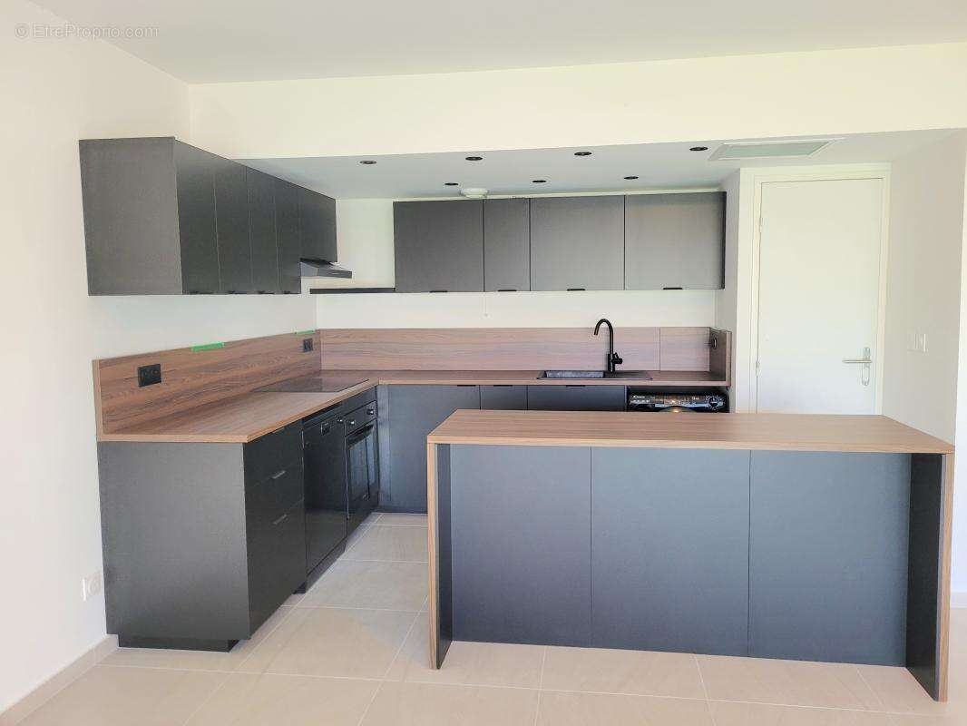 Appartement à SAUSSET-LES-PINS