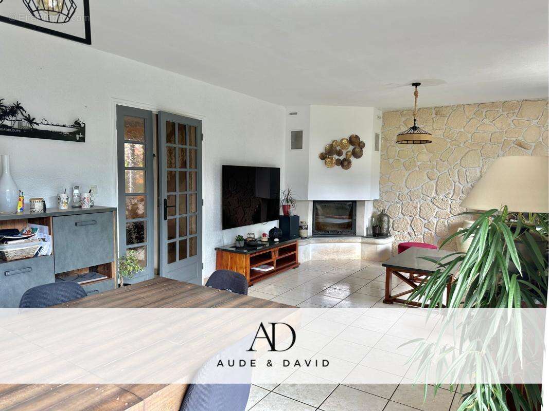 Maison à ERGUE-GABERIC