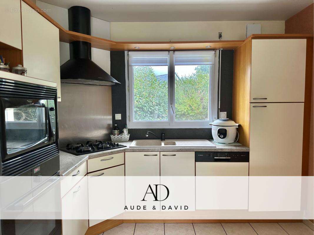 Maison à ERGUE-GABERIC