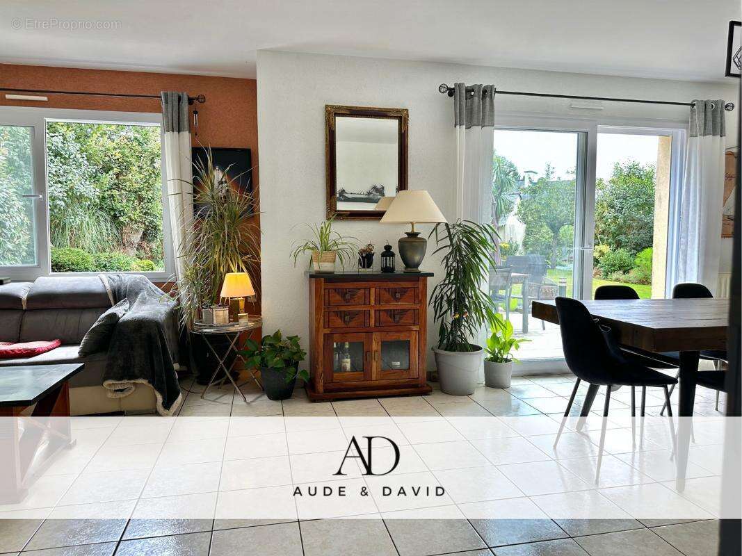 Maison à ERGUE-GABERIC