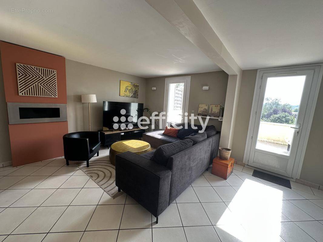 Maison à MONTATAIRE