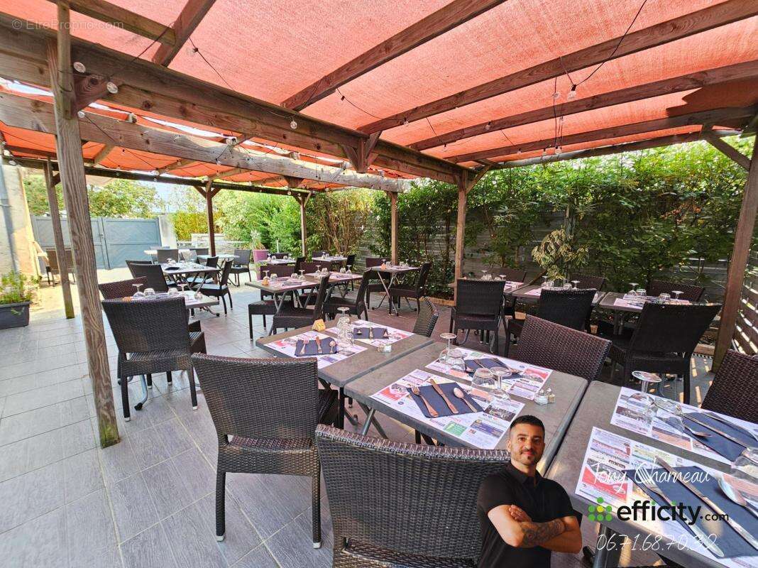 Commerce à MONTOIRE-SUR-LE-LOIR