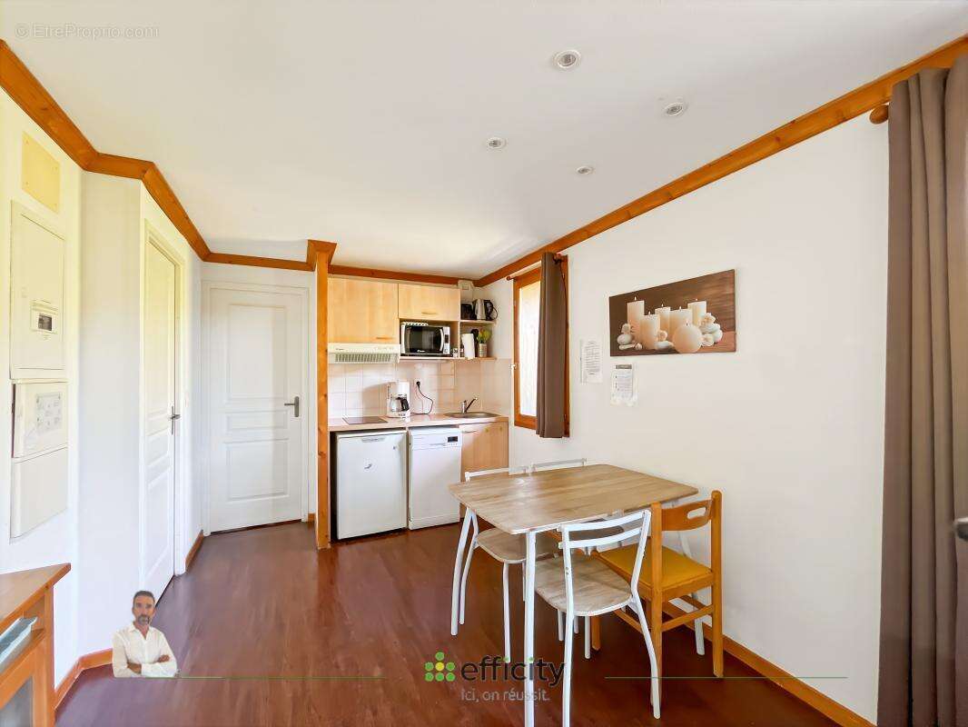 Appartement à BESSE-ET-SAINT-ANASTAISE