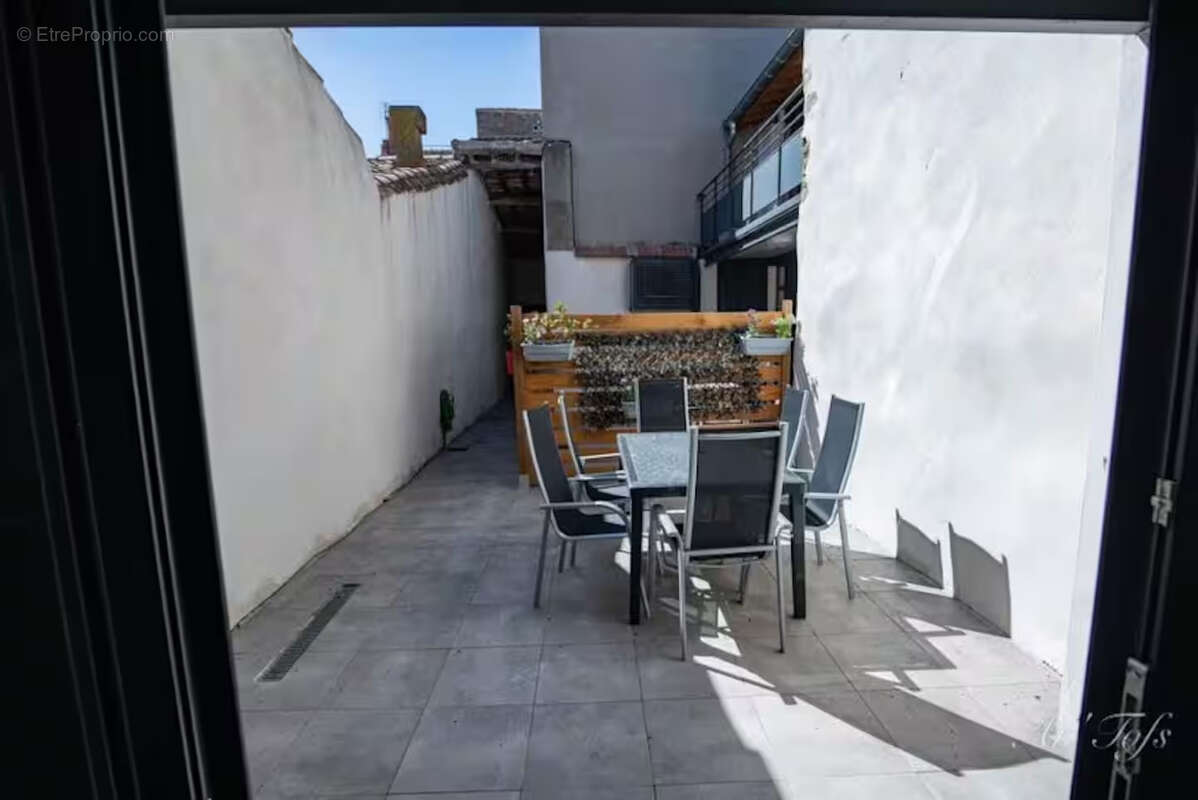 Appartement à CARCASSONNE