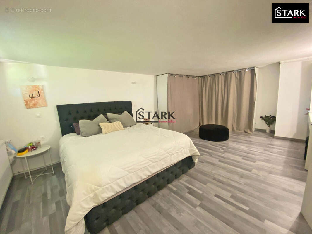 Maison à LACHAPELLE-SOUS-CHAUX