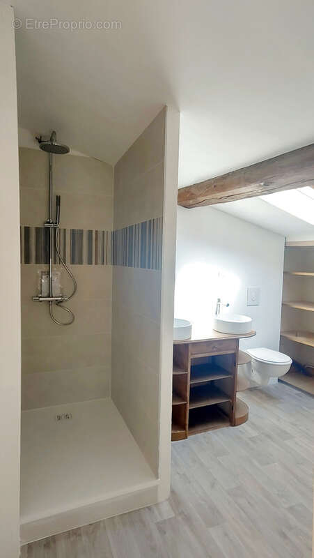 Appartement à CHAZAY-D&#039;AZERGUES