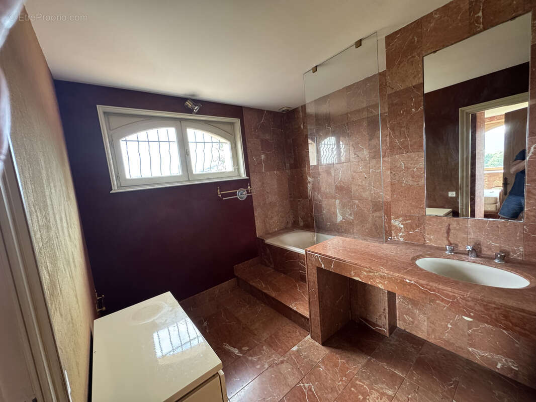 Maison à PONT-DE-LARN