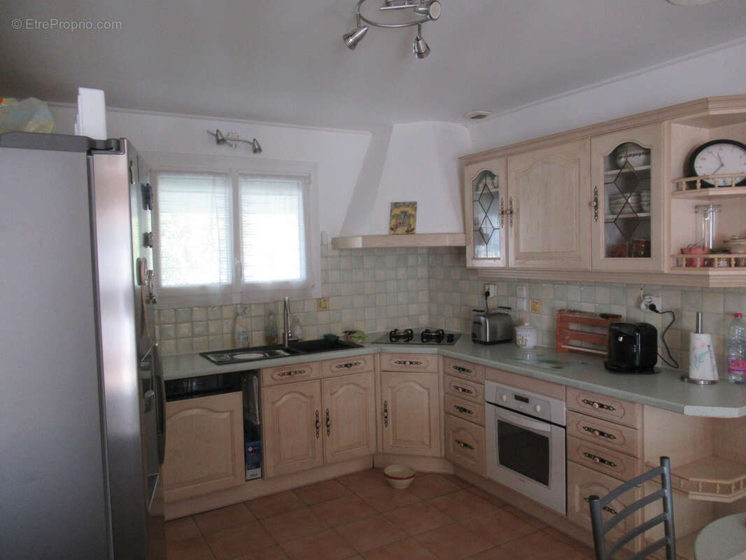 Maison à LA SALVETAT-SAINT-GILLES