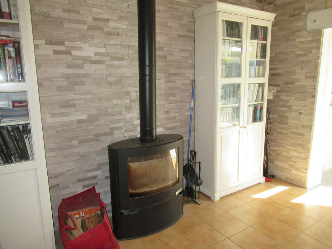 Maison à LA SALVETAT-SAINT-GILLES