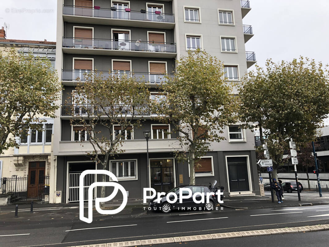 Commerce à CLERMONT-FERRAND