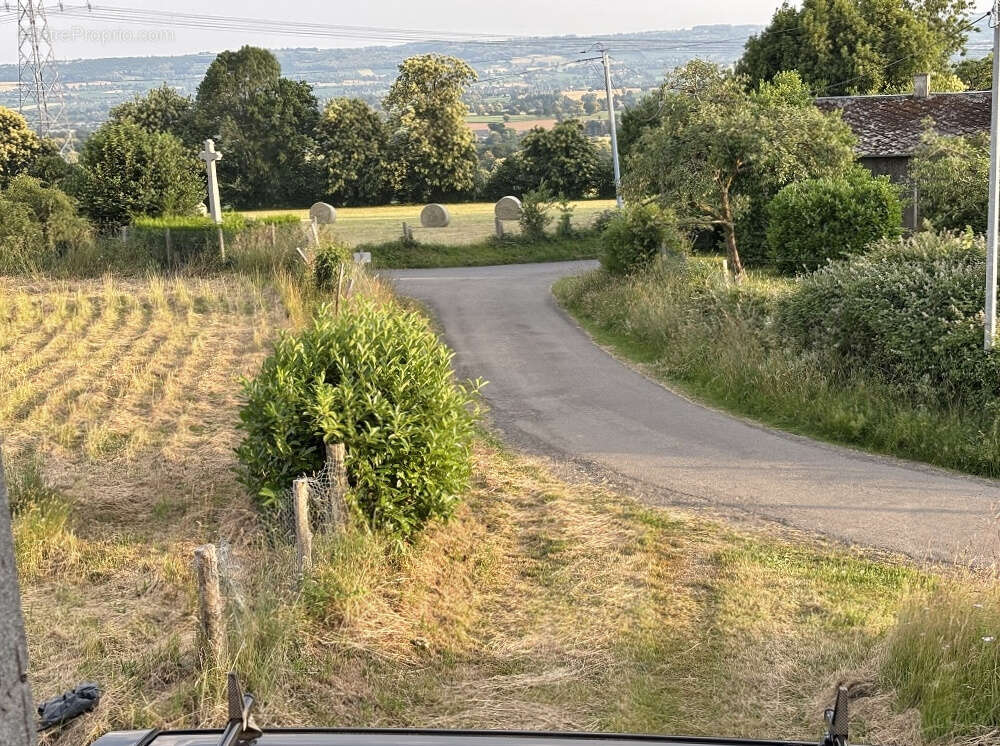 Maison à SAINT-LAURENT-DE-CUVES