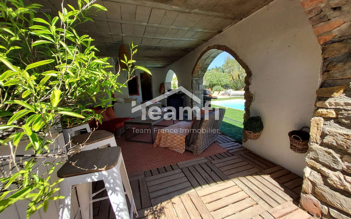 Maison à SAINT-ETIENNE-DE-L'OLM