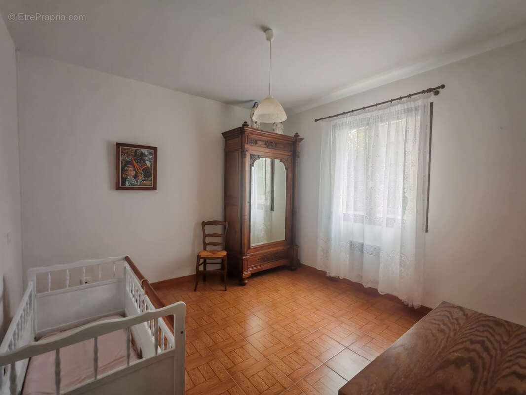 Maison à LA ROUXIERE