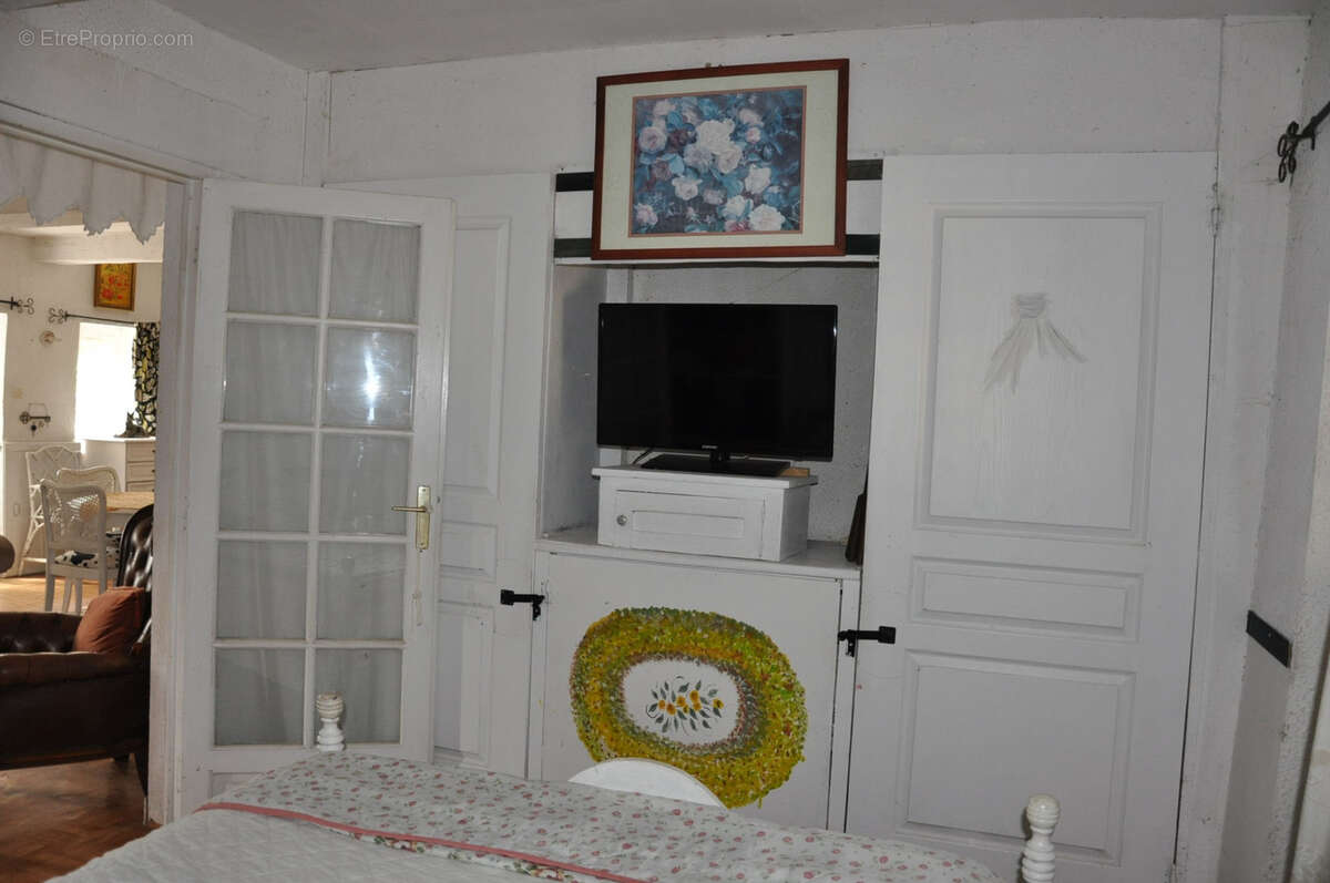 Maison à NEUILLY-EN-DONJON