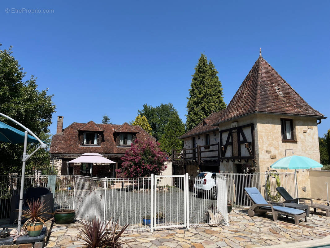 Maison à SAVIGNAC-LEDRIER