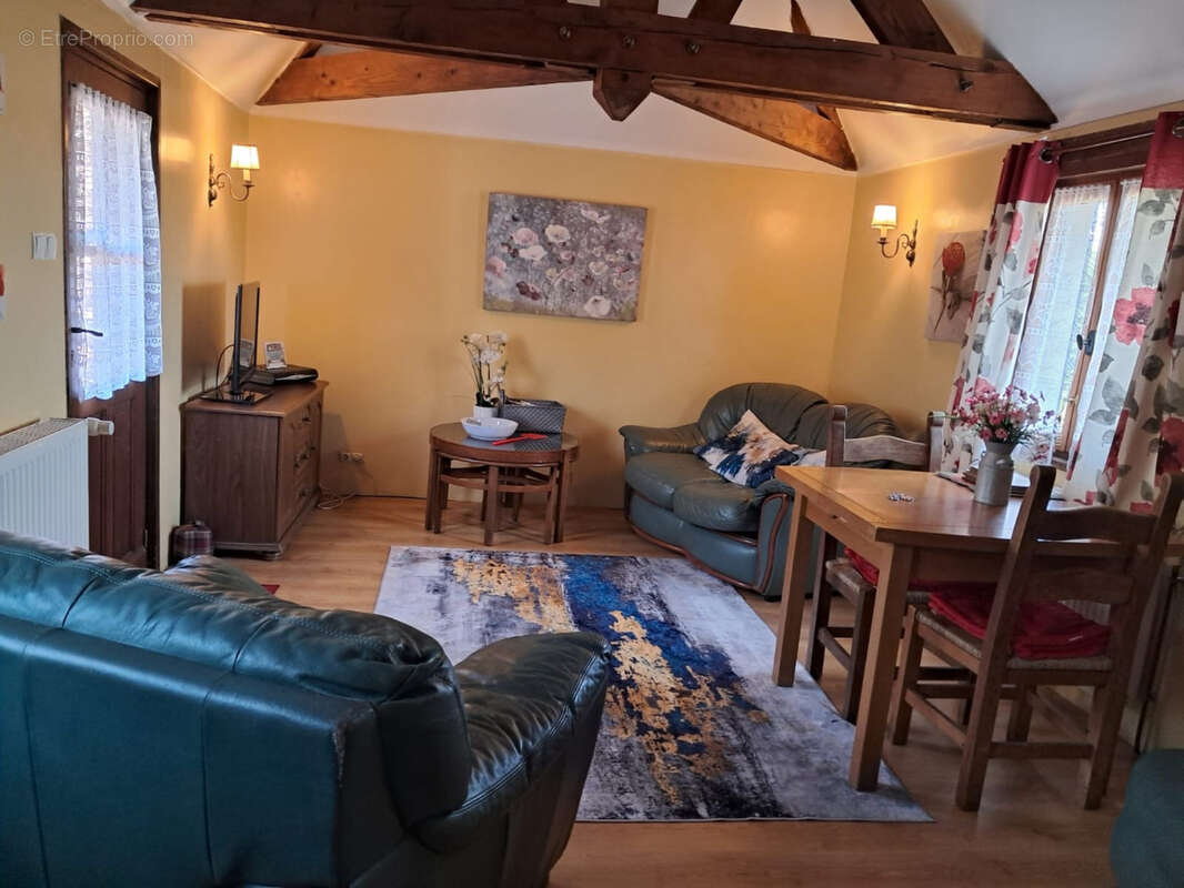 Maison à SAVIGNAC-LEDRIER