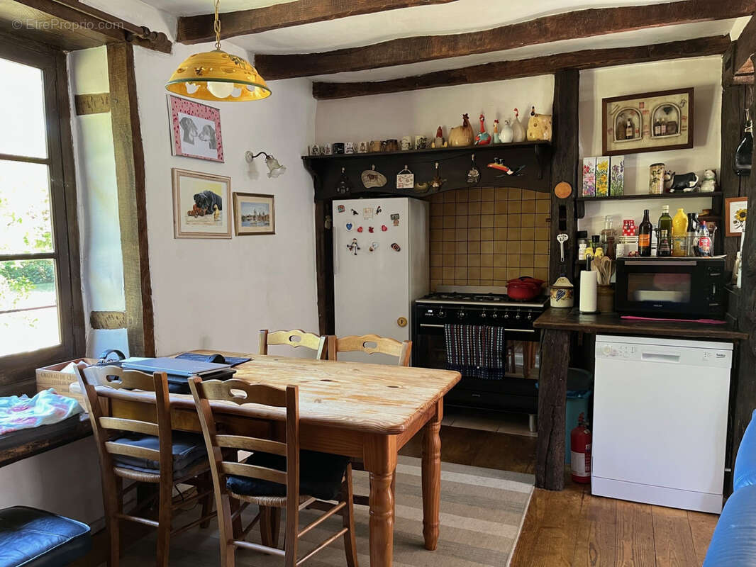 Maison à SAVIGNAC-LEDRIER