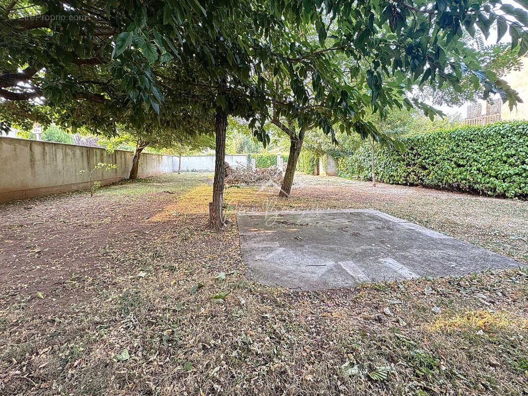 Terrain à SAINT-AFFRIQUE