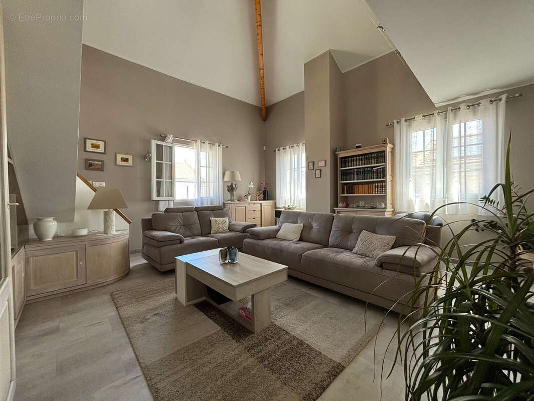 Maison à PORT-DE-BOUC