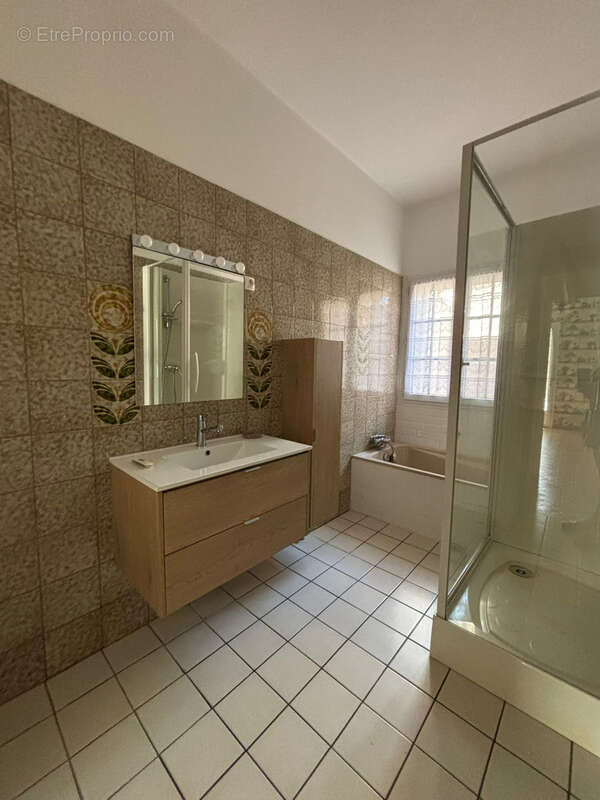 Maison à PORT-DE-BOUC