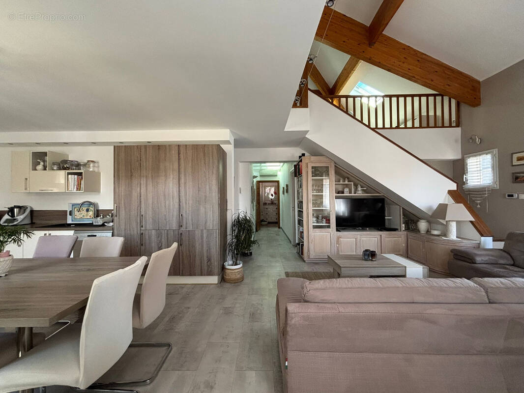 Maison à PORT-DE-BOUC