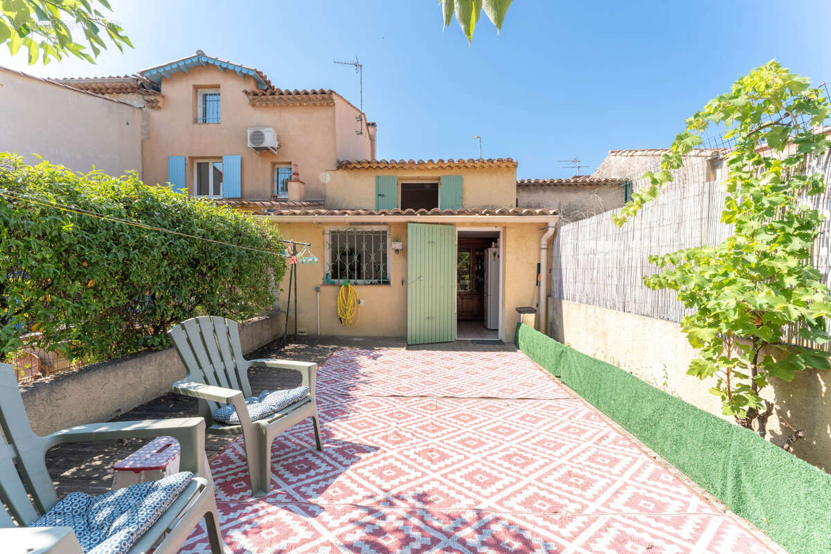 Maison à SAUSSET-LES-PINS