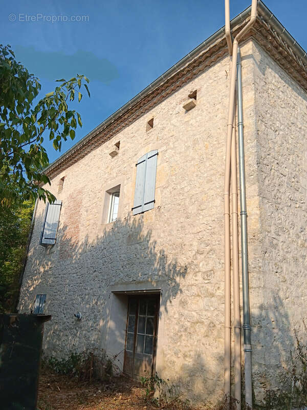 Maison à TOUFFAILLES