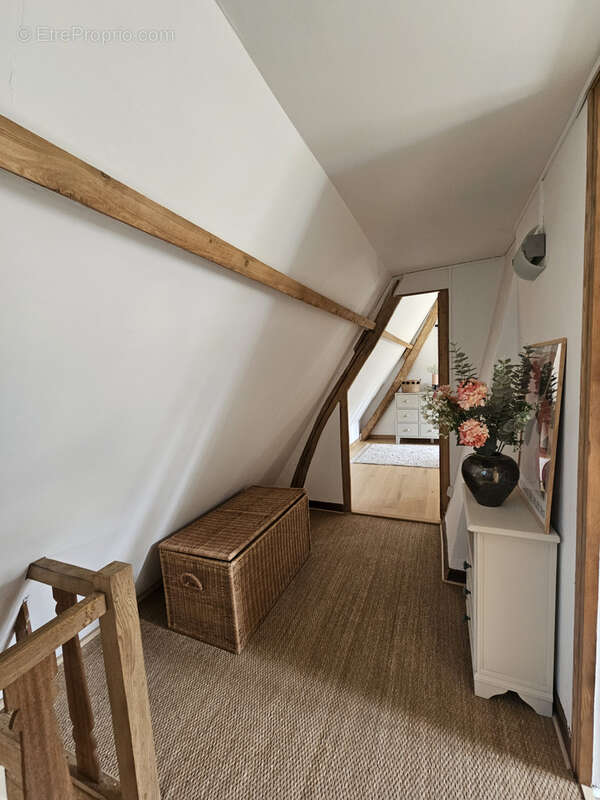 Maison à CORMEILLES