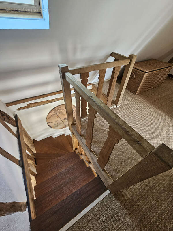 Maison à CORMEILLES