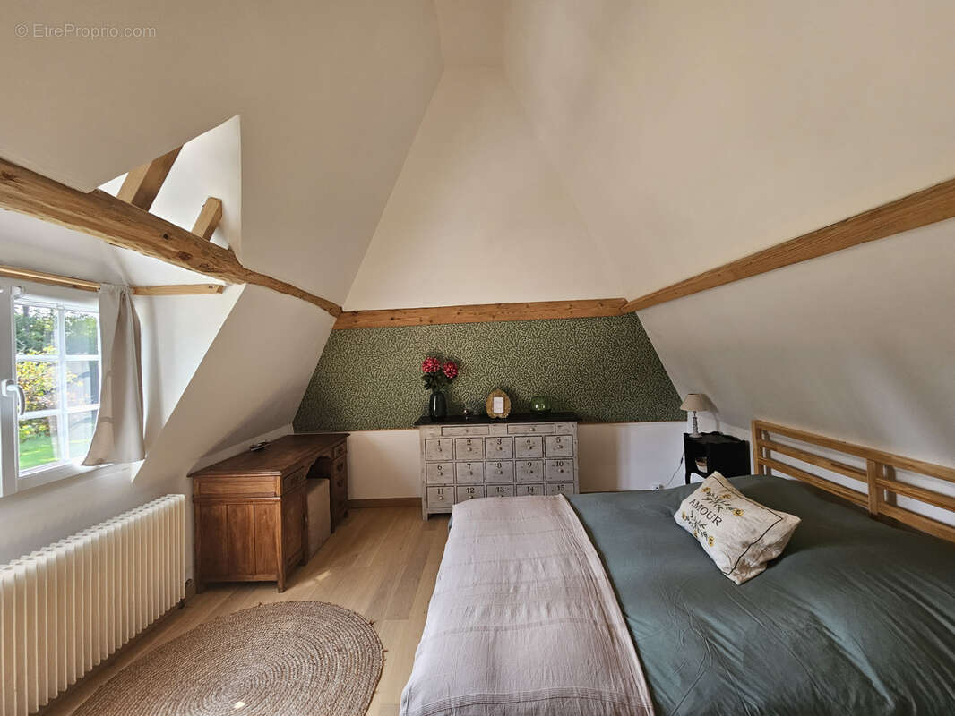 Maison à CORMEILLES