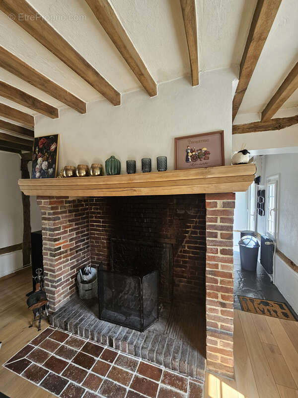 Maison à CORMEILLES