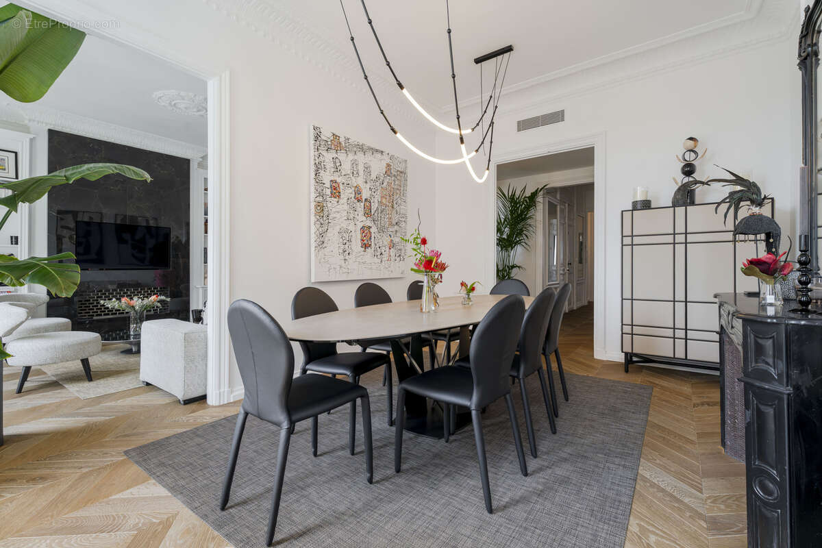 Appartement à HYERES