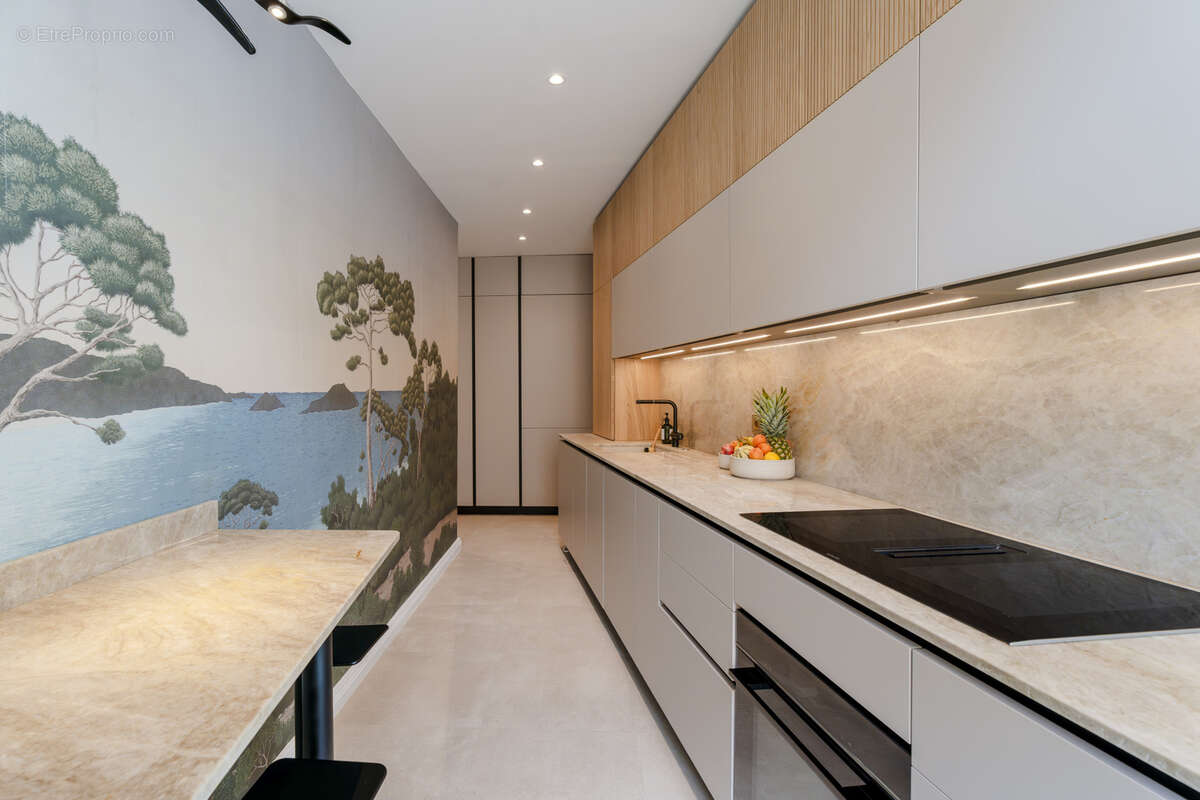 Appartement à HYERES