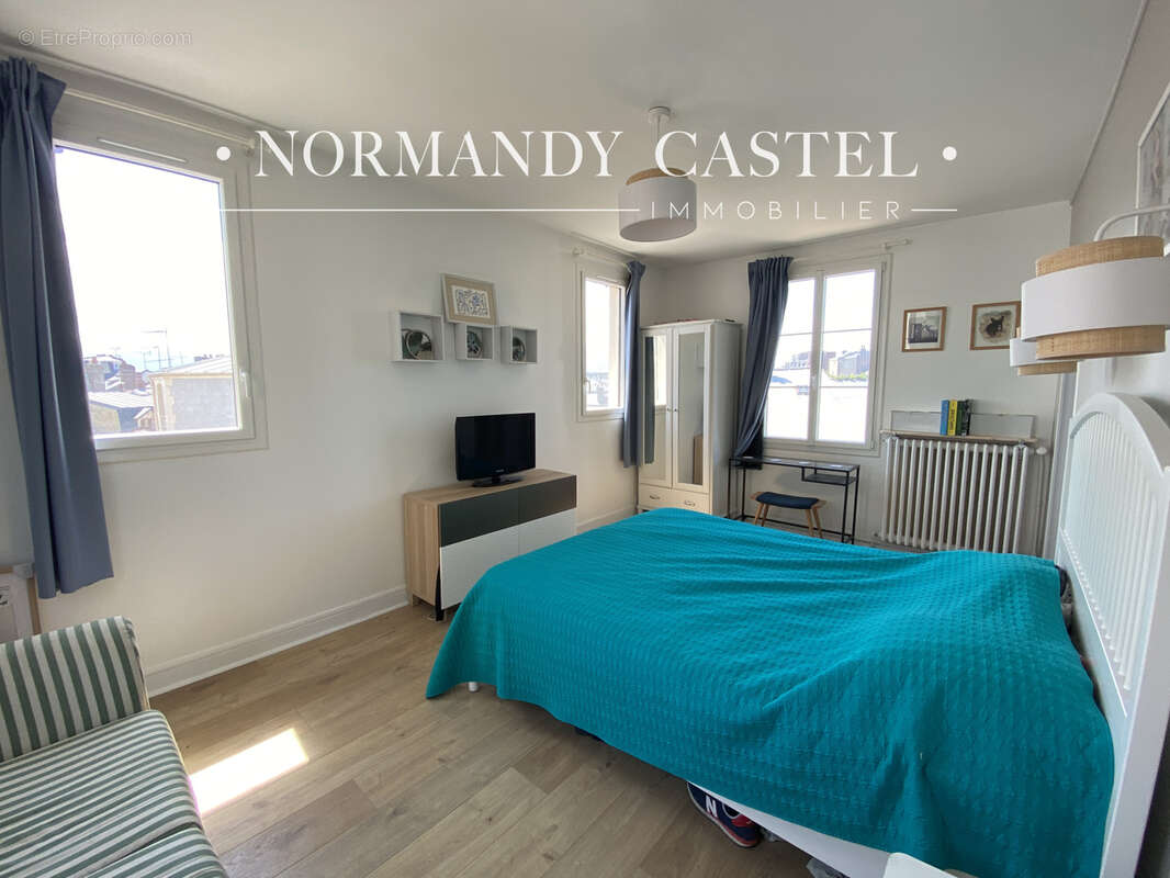 Maison à TROUVILLE-SUR-MER