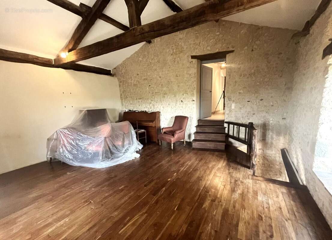 Maison à SAINT-AMANT