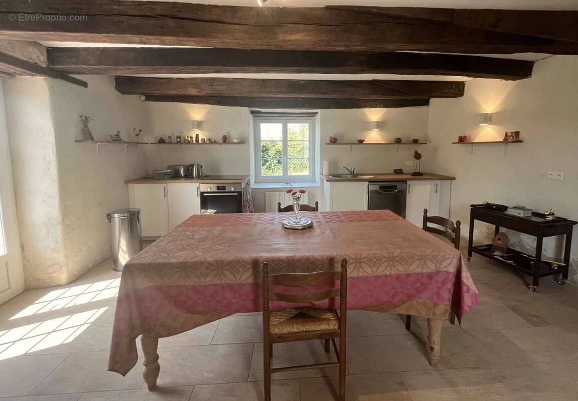 Maison à SAINT-AMANT