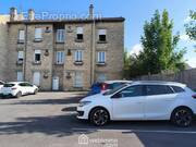 Situé dans un bel immeuble, appartement vendu loué - Appartement à SOISSONS