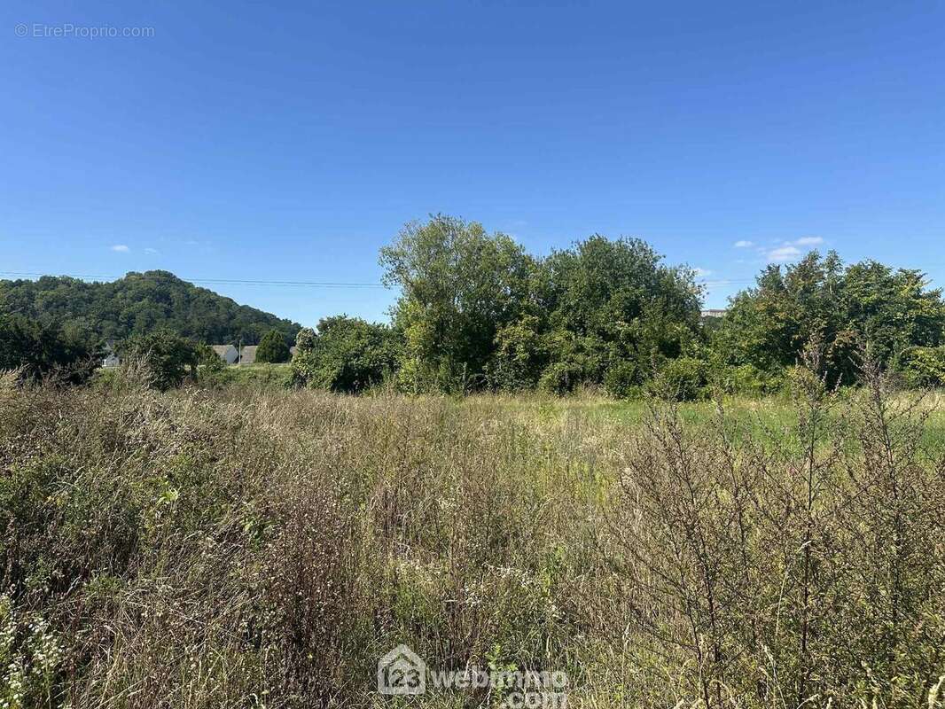 Idéal pour votre projet - Terrain à LAON