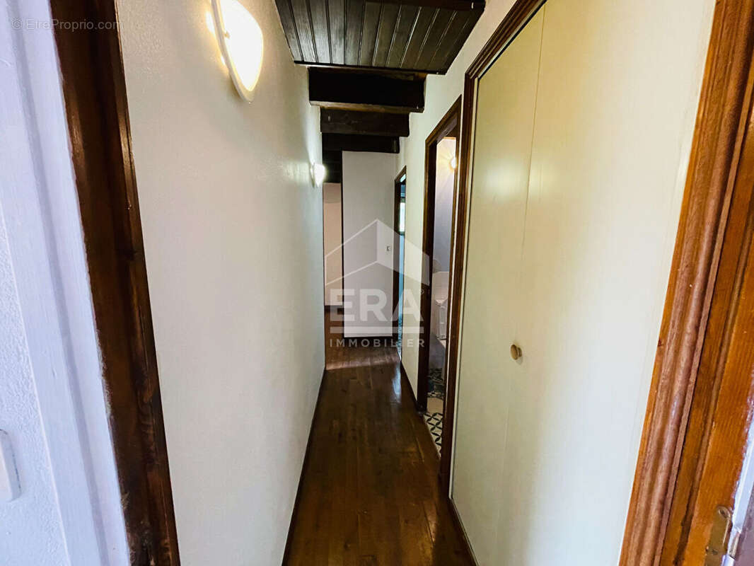 Maison à CASTELNAU-DE-MONTMIRAL