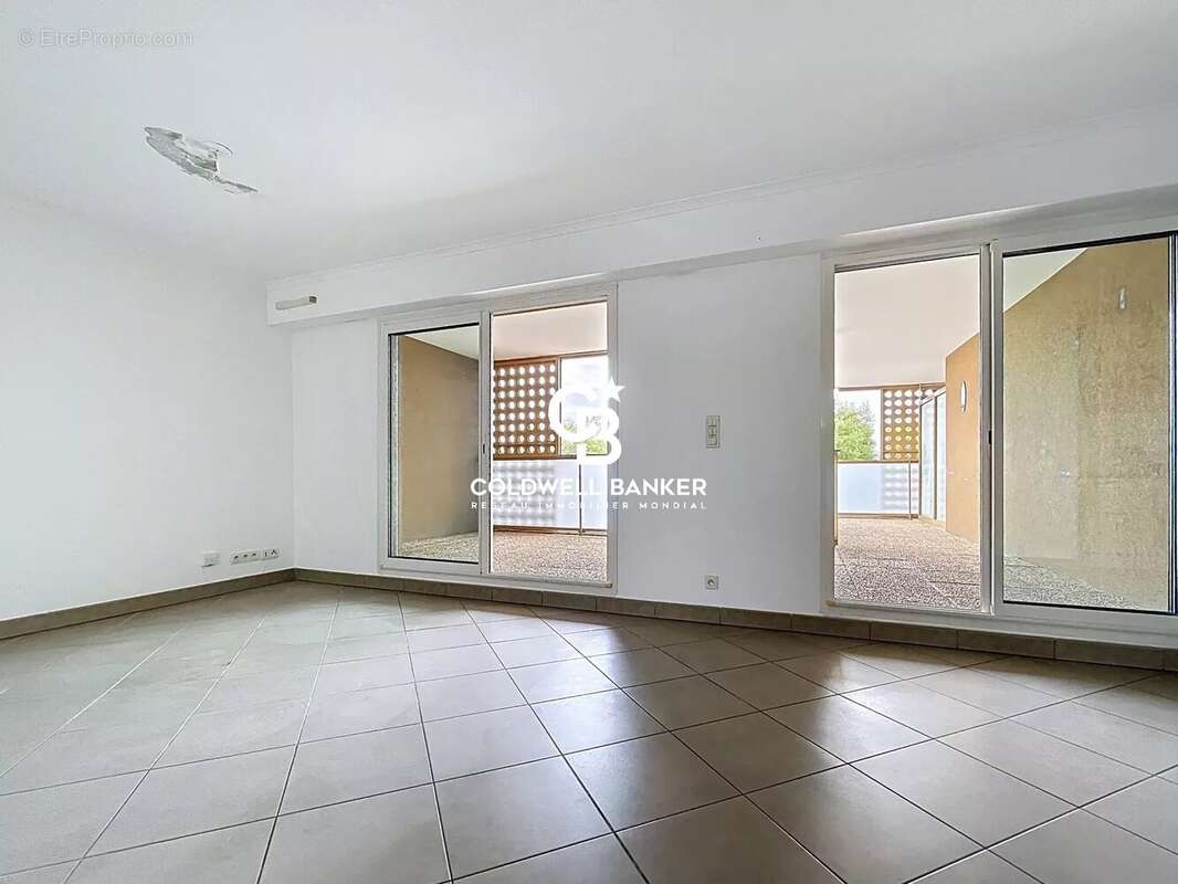 Appartement à FREJUS