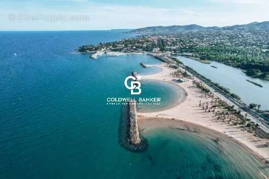 Appartement à FREJUS