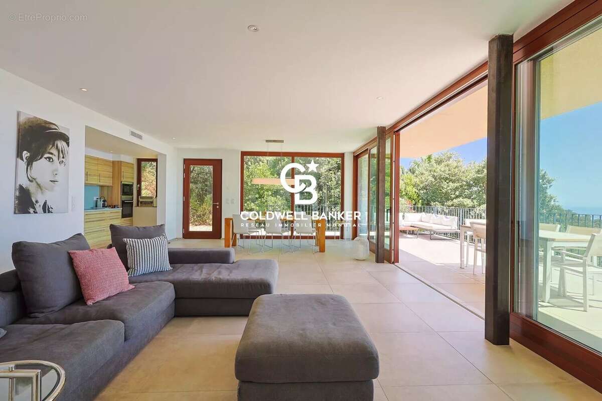 Maison à RAYOL-CANADEL-SUR-MER