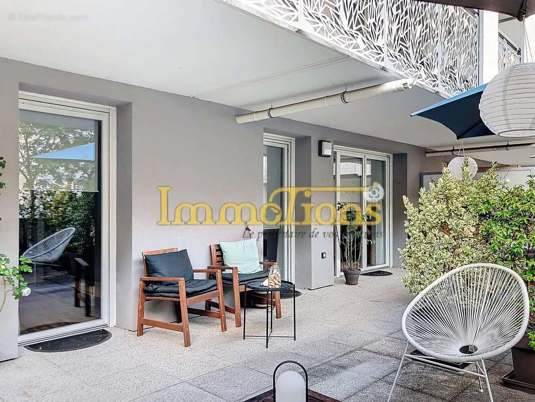 Appartement à MEYLAN