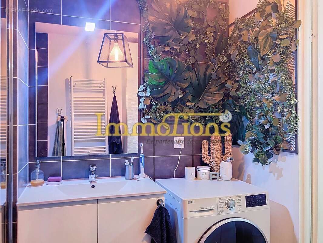 Appartement à MEYLAN